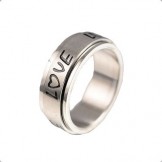 LOVE rotation Titanium Ring