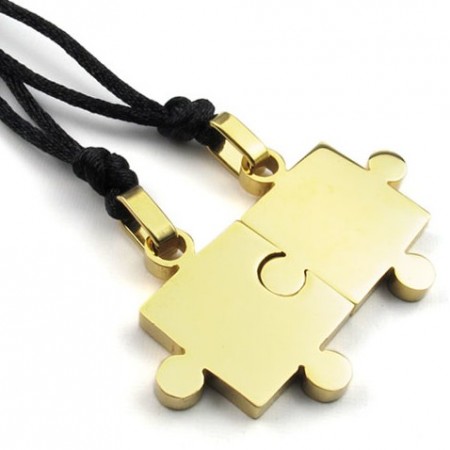 Attractive Design Color Brilliancy Excellent Quality Titanium Pendant