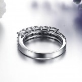 Dependable Performance Female Titanium Ring With Rhinestone