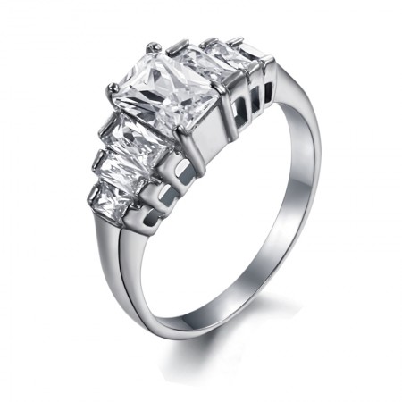 Stable Quality Female Titanium Ring With Rhinestone