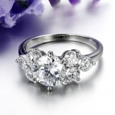 High Quality Titanium Ring With Rhinestone