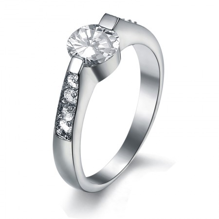 Stable Quality Female Titanium Ring With Rhinestone