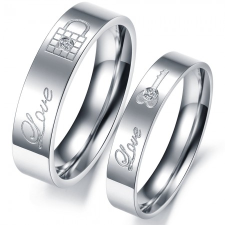 High Quality Titanium Ring For Lovers With Rhinestone