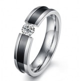 Dependable Performance Titanium Ring For Lovers With Rhinestone