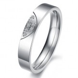 High Quality Sweetheart Titanium Ring For Lovers With Rhinestone