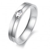 High Quality Titanium Ring For Lovers With Rhinestone