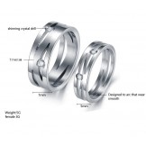 Stable Quality Labyrinth Titanium Ring For Lovers With Rhinestone