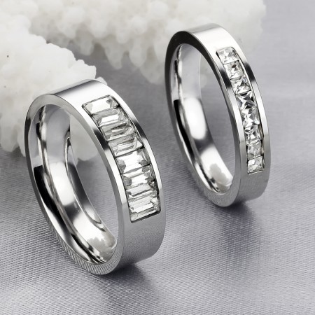 Wide Varieties Titanium Ring For Lovers With Rhinestone