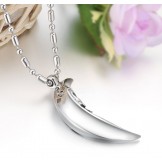 High Quality Male Moon Shape Titanium Necklace 