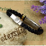 Selling Well all over the World Titanium Leather Bangle 