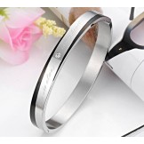 Stable Quality Titanium Bangle For Lovers With Rhinestone