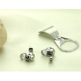 Dependable Performance Female Skull Titanium Earrings With Diamond