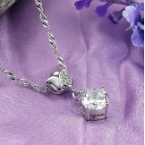 The Queen of Quality Female Rose Shape Platinum Plating Titanium Necklace With Rhinestone