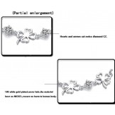 The Queen of Quality Female Clover Shape Platinum Plating Titanium Bracelet With Diamond