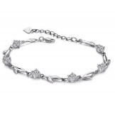 Well-known for Its Fine Quality Female Leaf Shape Platinum Plating Titanium Bracelet With Rhinestone