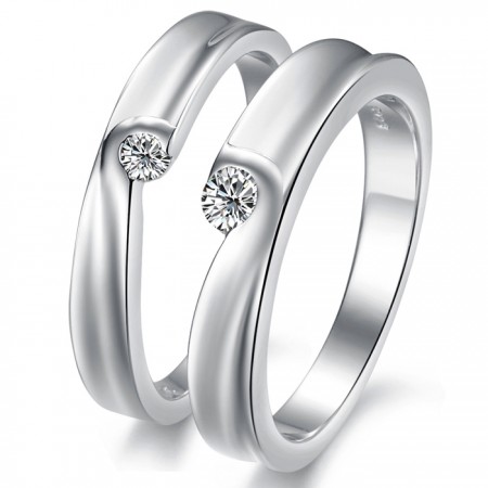 Stable Quality Platinum Plating Titanium Ring For Lovers With Rhinestone