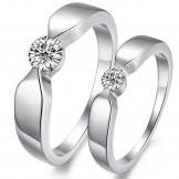 High Quality Platinum Plating Titanium Ring For Lovers With Rhinestone