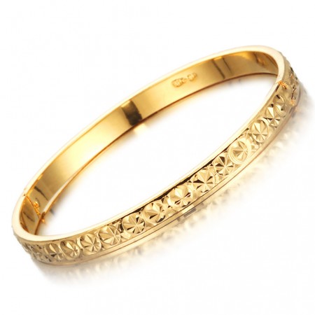World-wide Renown Female 18K Gold-Plated Bangle 
