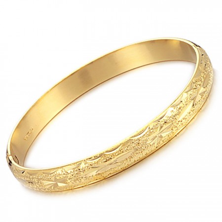 Stable Quality Female Star Pattern 18K Gold-Plated Bangle 